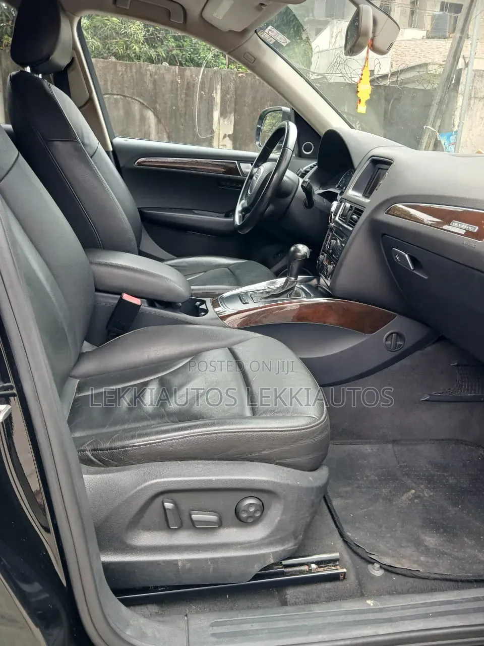 Audi Q5 2011 Black