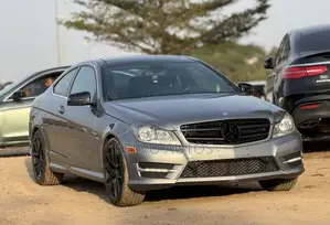 Mercedes-Benz C250 2012 Gray