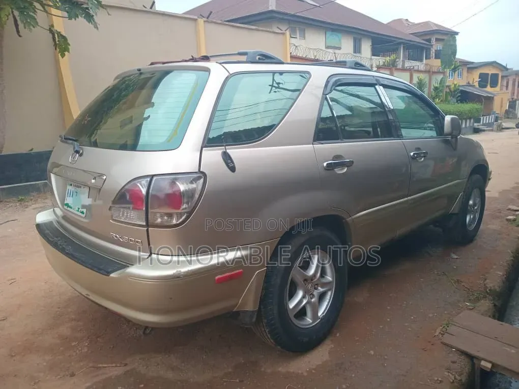 Lexus RX 2002 Gold