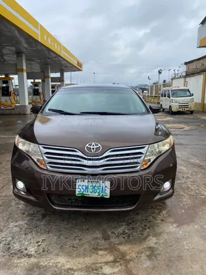 Toyota Venza 2011 Brown