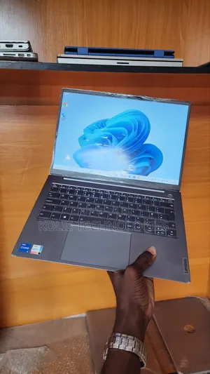 Laptop Lenovo ThinkBook 14 G8 IAL 16GB Intel Core i5 SSD 256GB