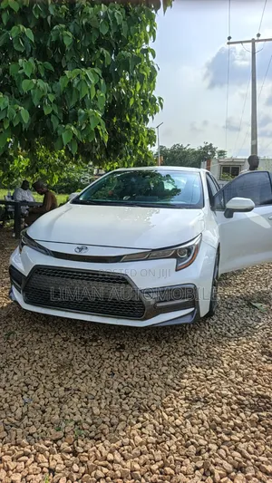 Toyota Corolla 2021 White
