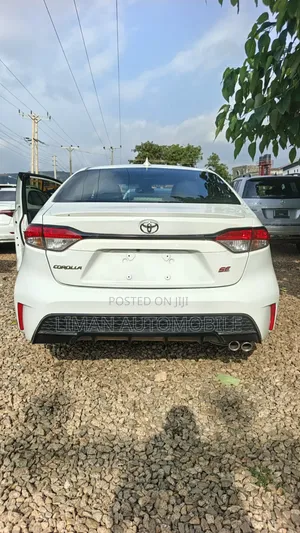 Toyota Corolla 2021 White