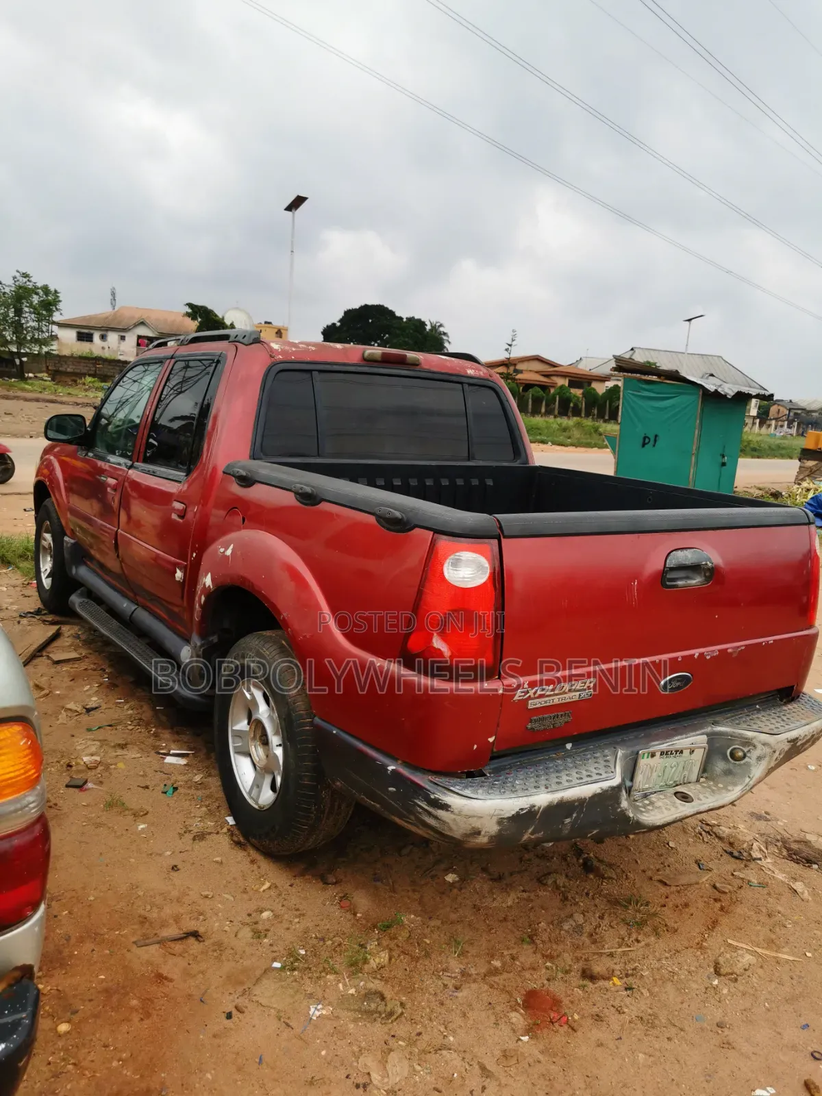 Ford Explorer 2002 Red