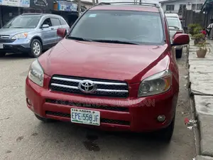 Toyota RAV4 2008 Red