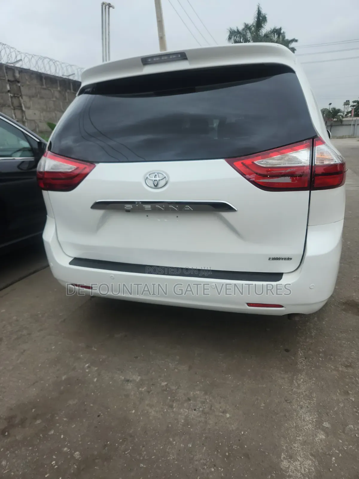 Toyota Sienna 2015 White