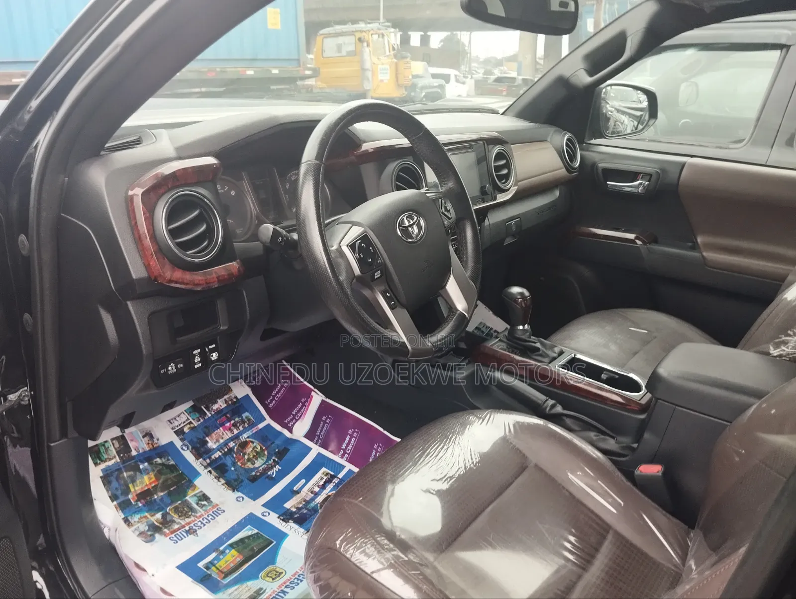 Toyota Tacoma 2017 Black