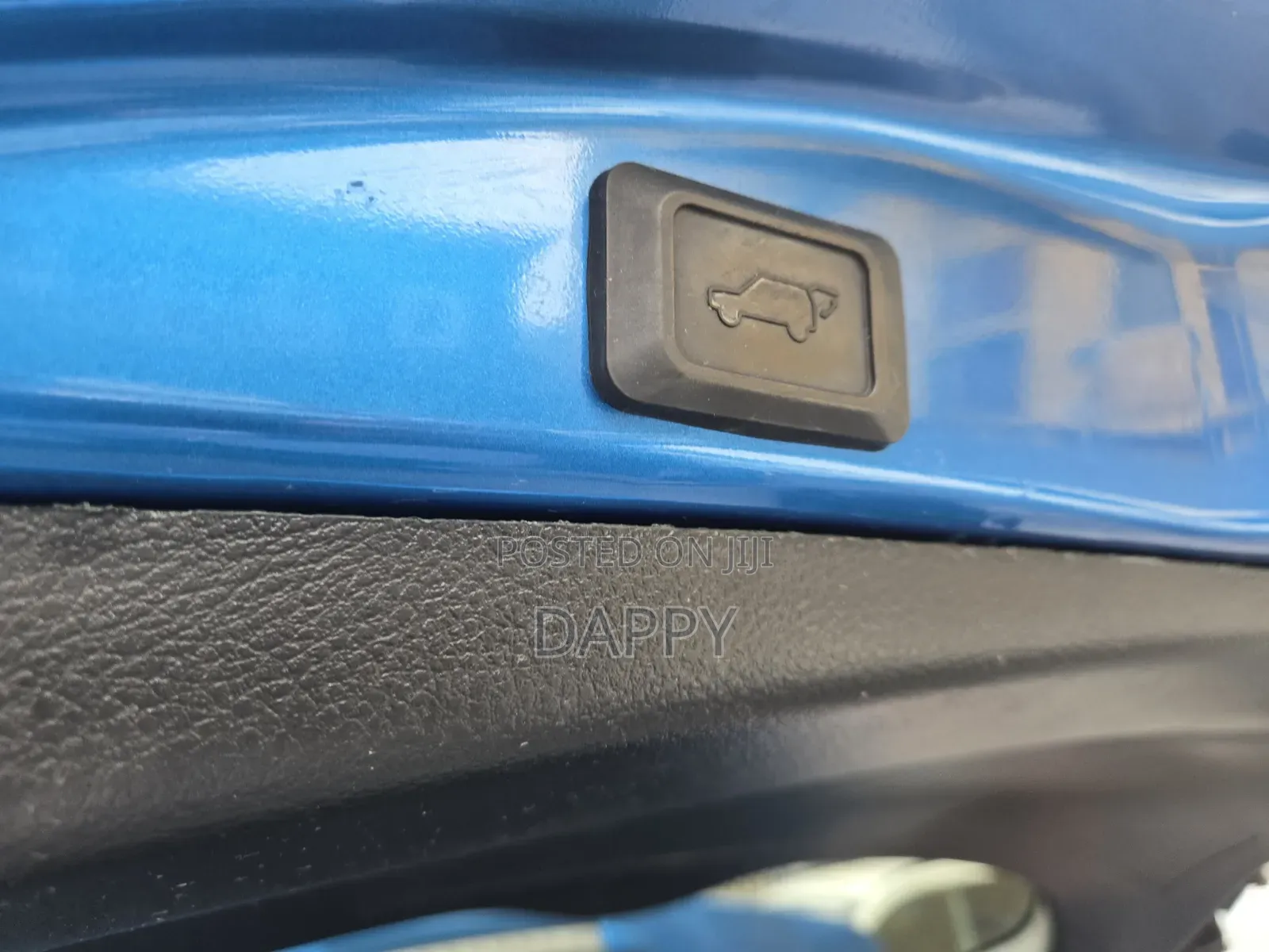 Toyota RAV4 2017 Blue
