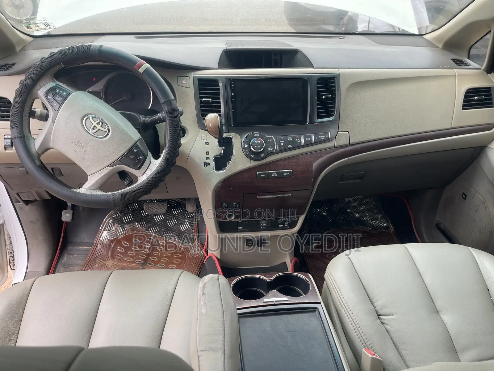 Toyota Sienna 2012 White