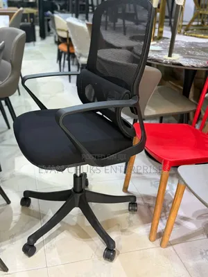 Swivel Mesh Chair