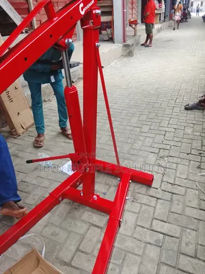 Red 2-Ton Hydraulic Workshop Crane