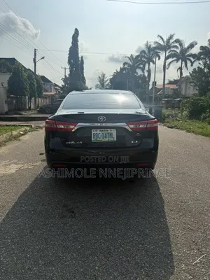 Toyota Avalon XLE Premium Sedan FWD (3.5L 6cyl 6A) 2013 Black