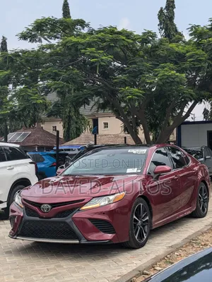 Toyota Camry XSE V6 FWD (3.5L 6cyl 8AM) 2018 Red