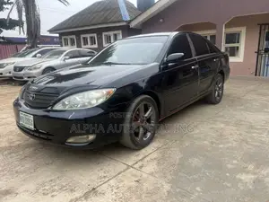 Toyota Camry 2004 Black