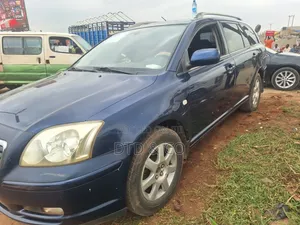 Toyota Avensis 2006 Blue