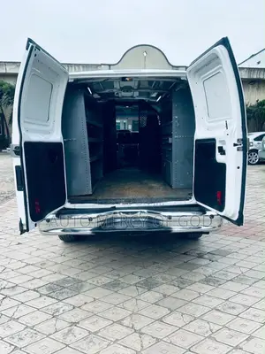 Ford E250 2014 White