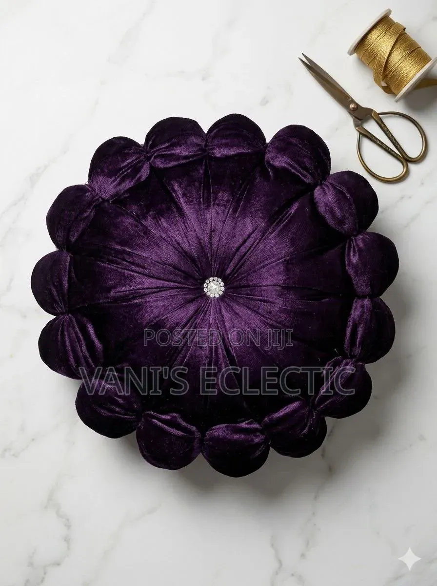 Classic Plush Beautiful Throw Pillows