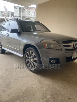 Mercedes-Benz GLK-Class 350 2010 Gray