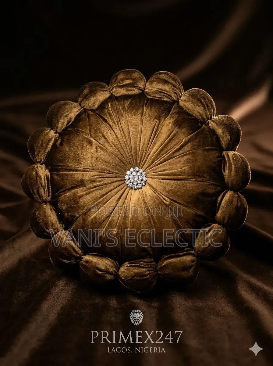 Classic Plush Beautiful Throw Pillows
