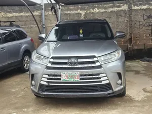 Toyota Highlander 2017 Silver