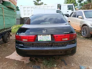 Honda Accord 2005 Black