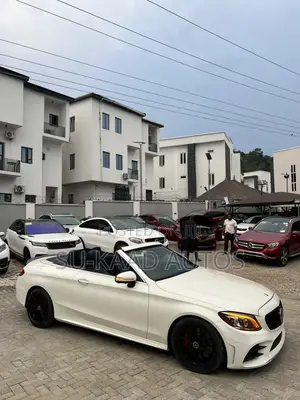 Mercedes-Benz C300 2020 White