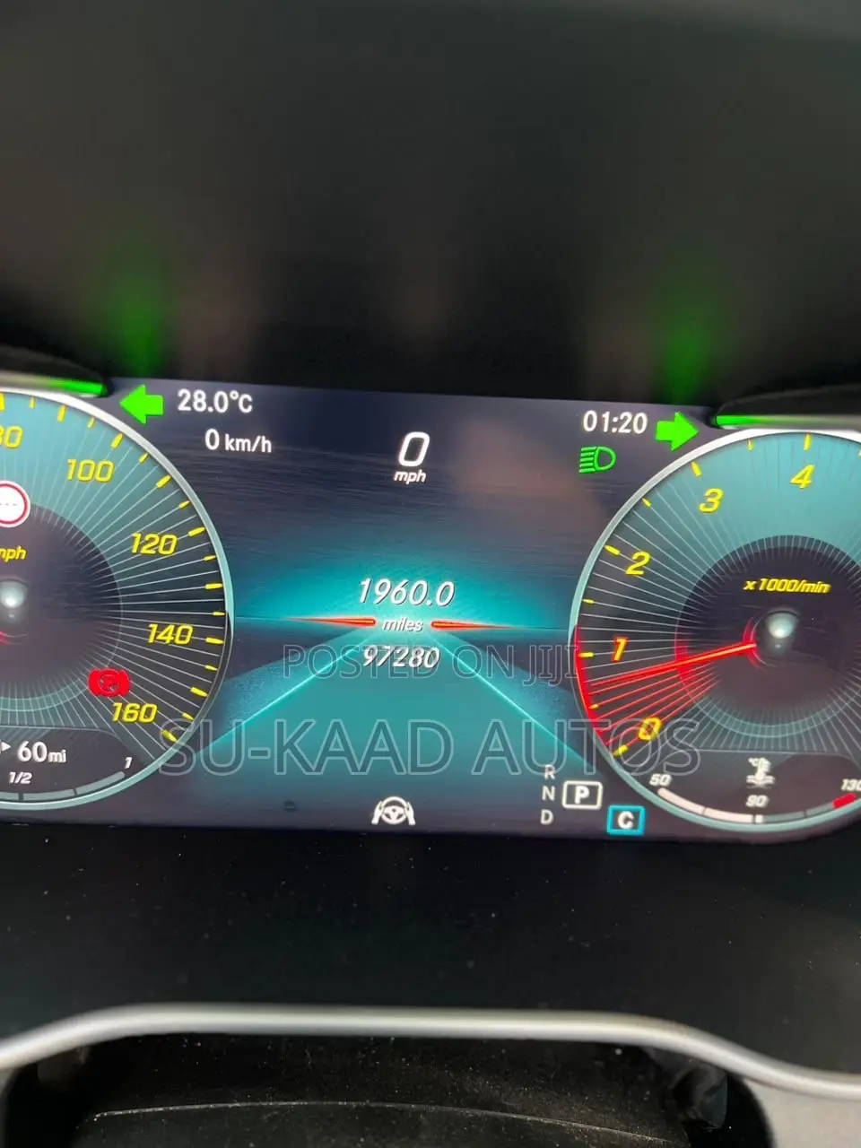 Mercedes-Benz C300 2020 White