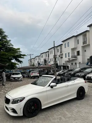 Mercedes-Benz C300 2020 White