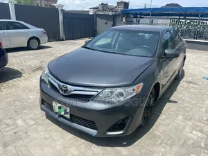 Toyota Camry 2012 Gray