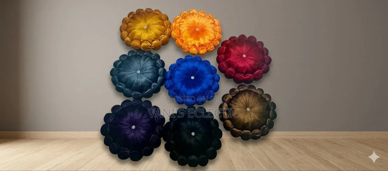 Classic Plush Beautiful Throw Pillows