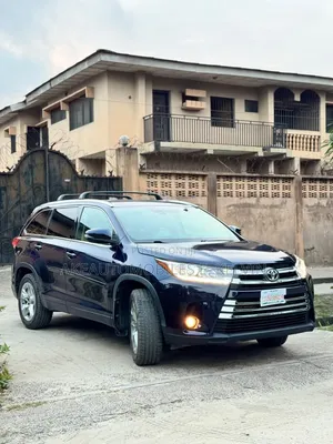 Toyota Highlander 2016 Blue