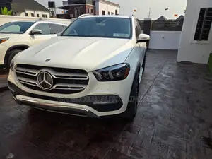 Mercedes-Benz GLE-Class GLE 350 4MATIC 2020 White