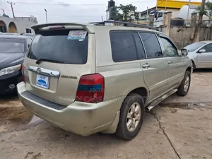 Toyota Highlander V6 AWD 2002 Silver