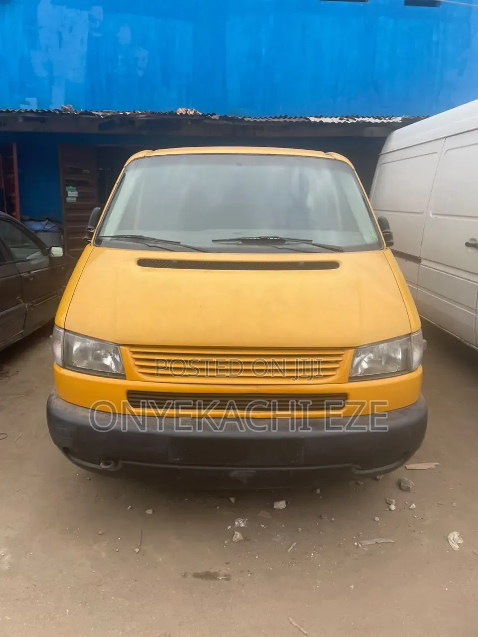 Volkswagen LT 2004 Yellow