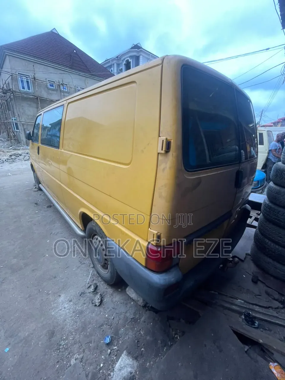 Volkswagen LT 2004 Yellow