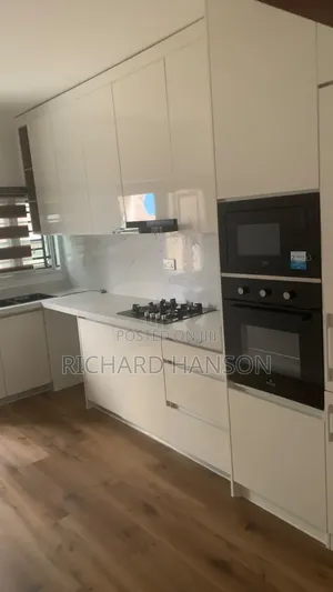 3bdrm Duplex in Secured, Osapa london for rent