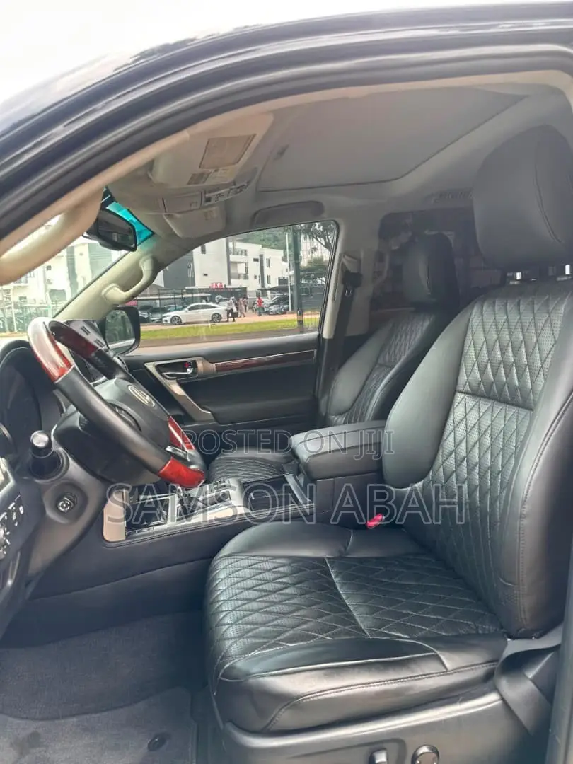 Lexus GX 2012 Black