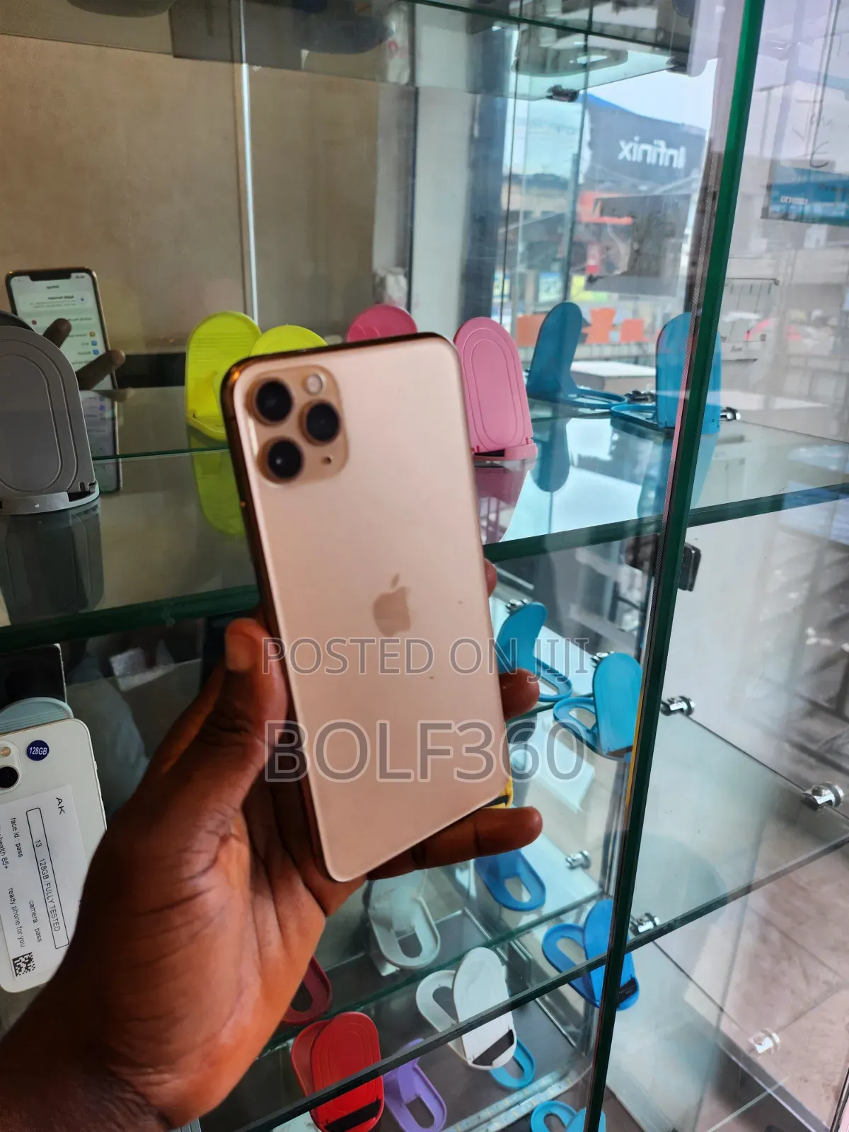 Apple iPhone 11 Pro Max 64 GB Gold