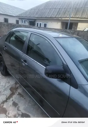 Toyota Corolla 2005 Gray