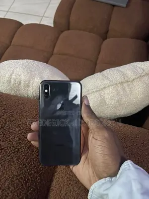 Apple iPhone X 64 GB Black