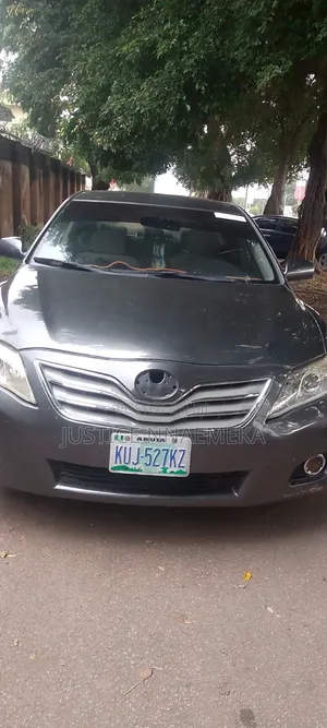 Toyota Camry 2008 Gray