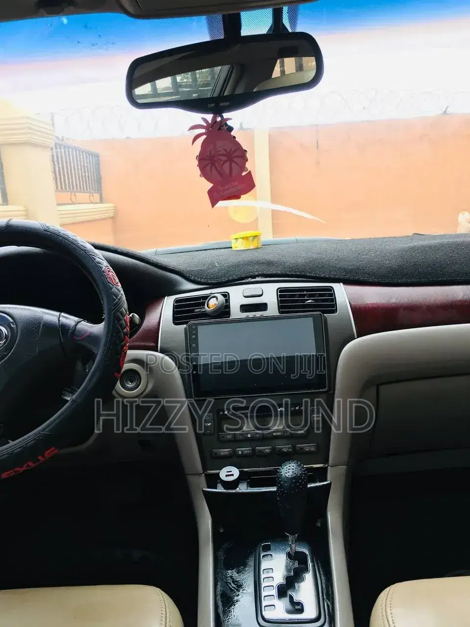 Lexus ES 2022 Silver