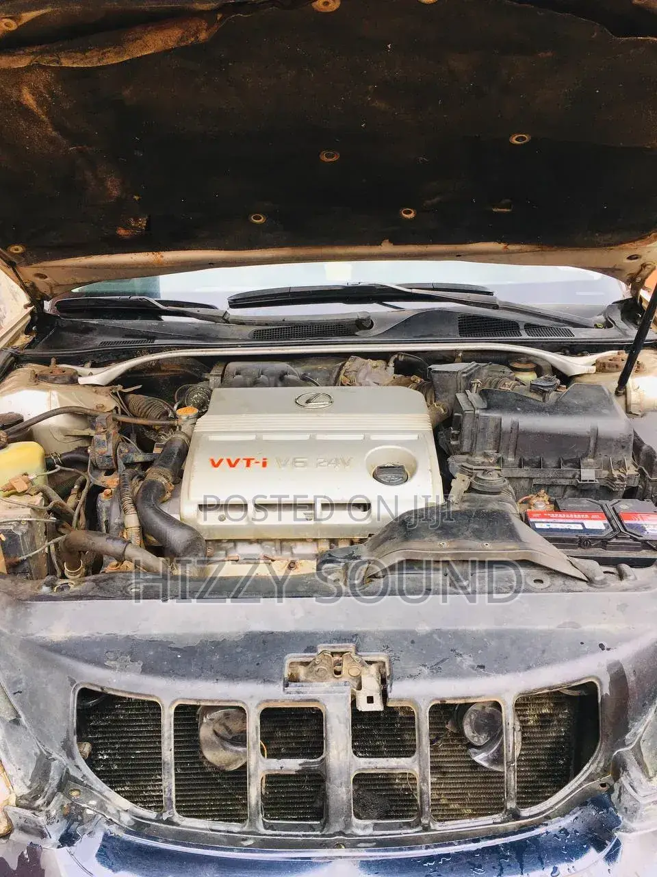 Lexus ES 2022 Silver