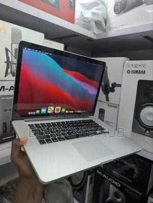 Laptop Apple MacBook 2014 16GB Intel Core i7 SSD 512GB