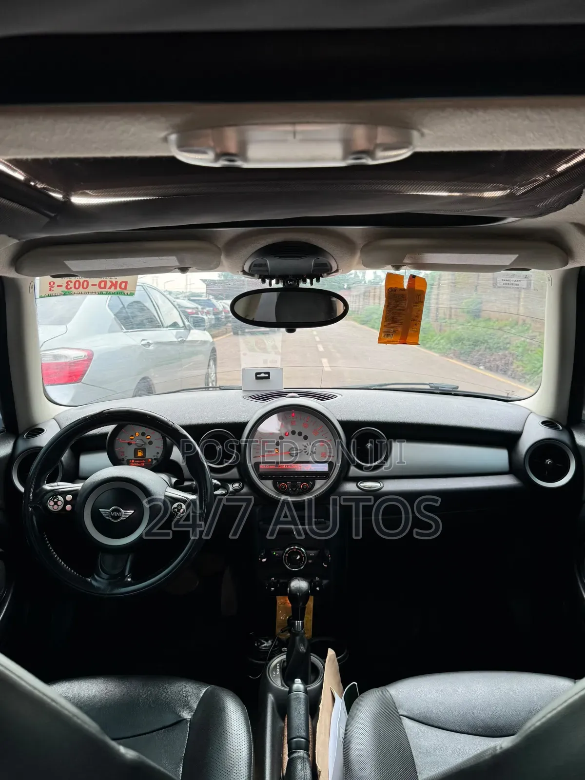 Mini Cooper 2013 Red