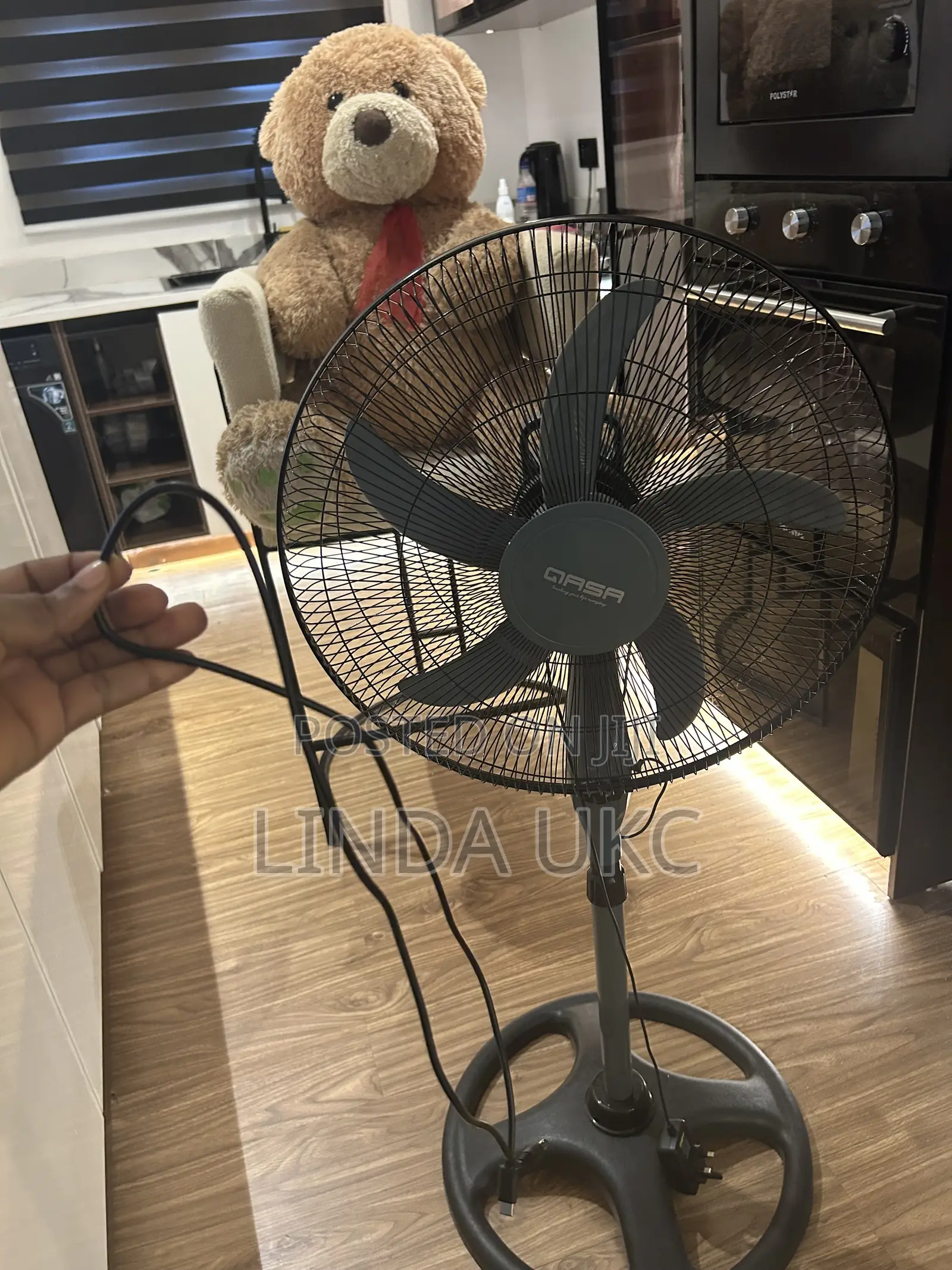 QASA Standing Fan + Remote