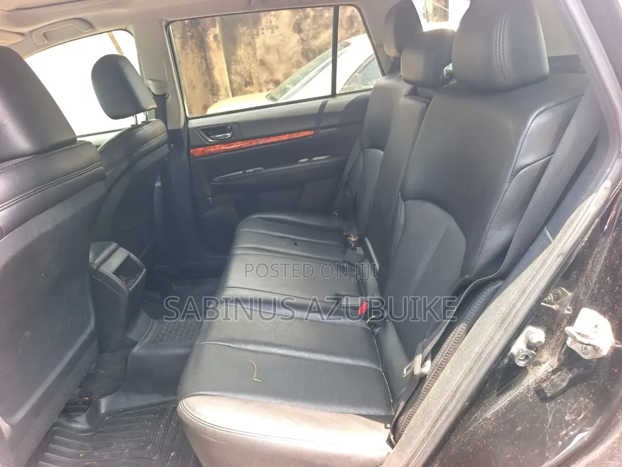 Subaru Outback 2010 Black