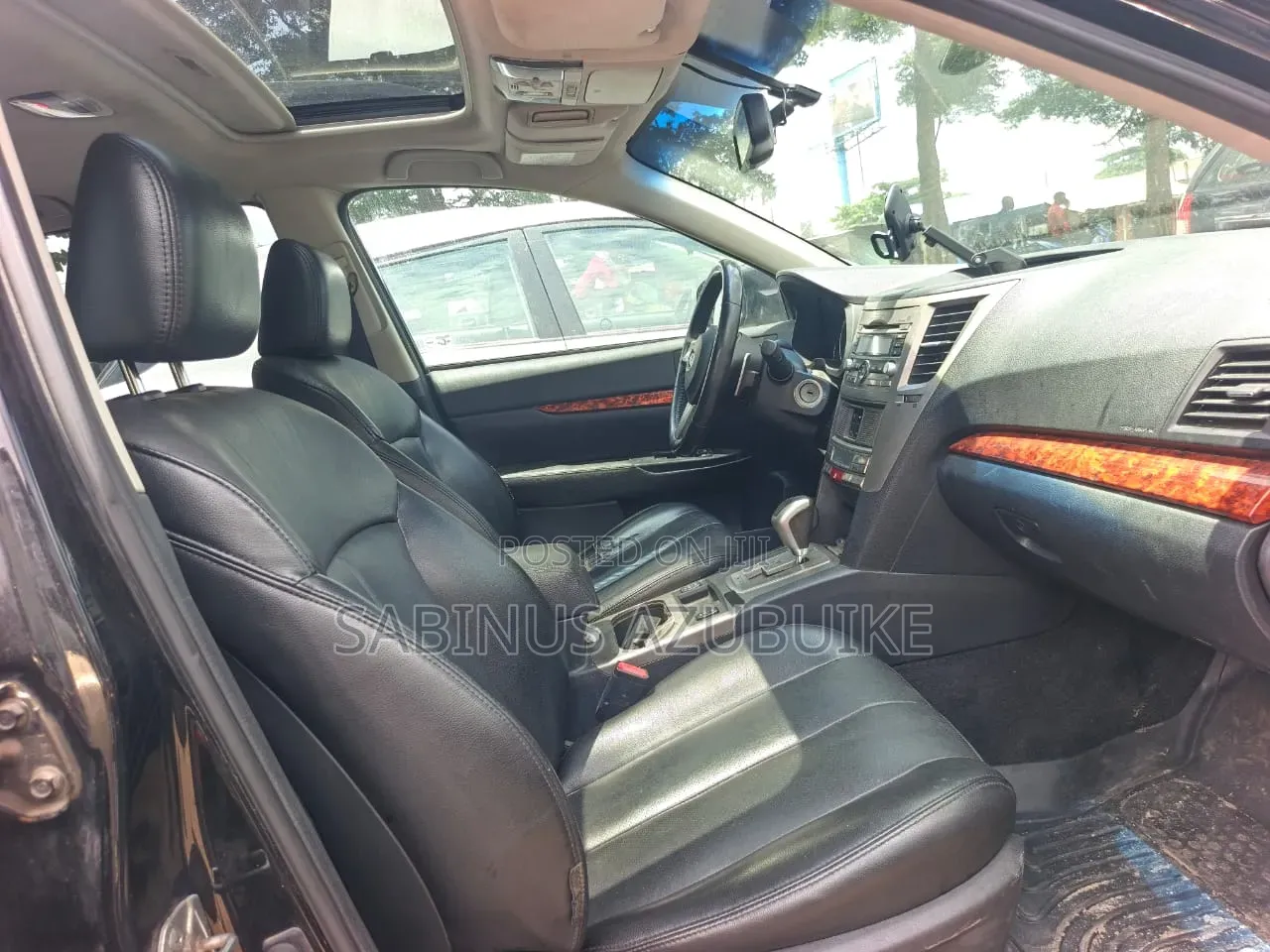 Subaru Outback 2010 Black