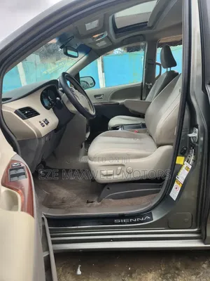 Toyota Sienna XLE FWD 8-Passenger 2013 Green