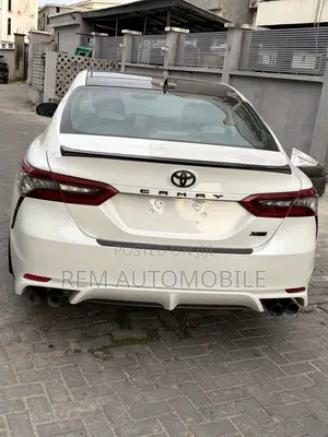 Toyota Camry XSE 2022 White